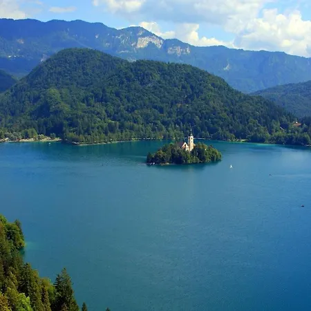 Jezero - Riverside Počitniška hiša